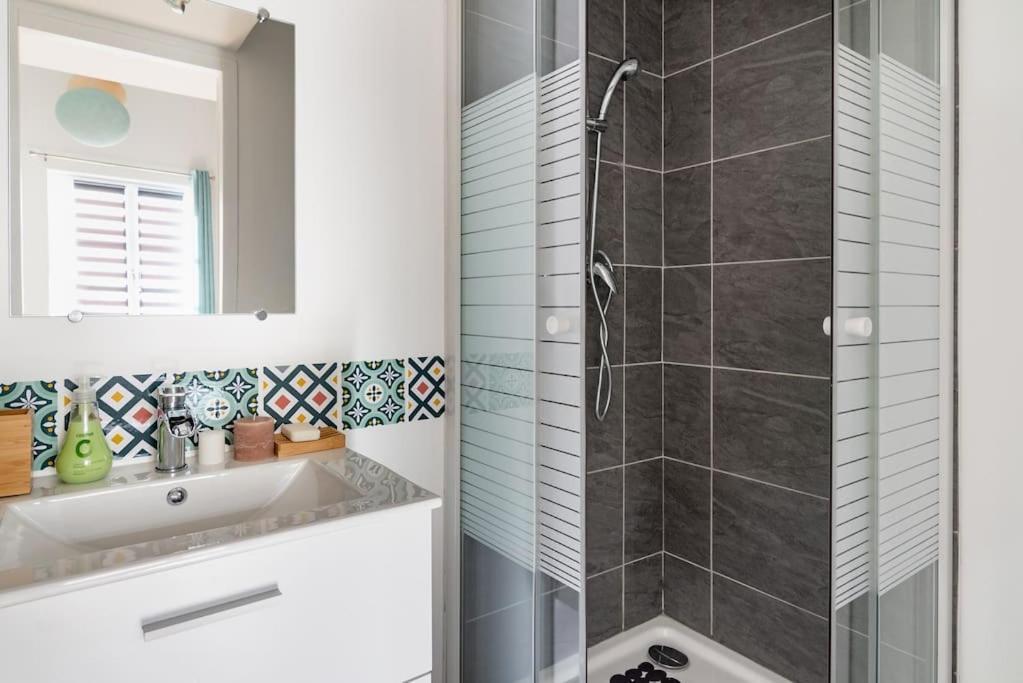 L'Imperial - St Genis Centre Apartment Сен-Жени-Лавал Екстериор снимка